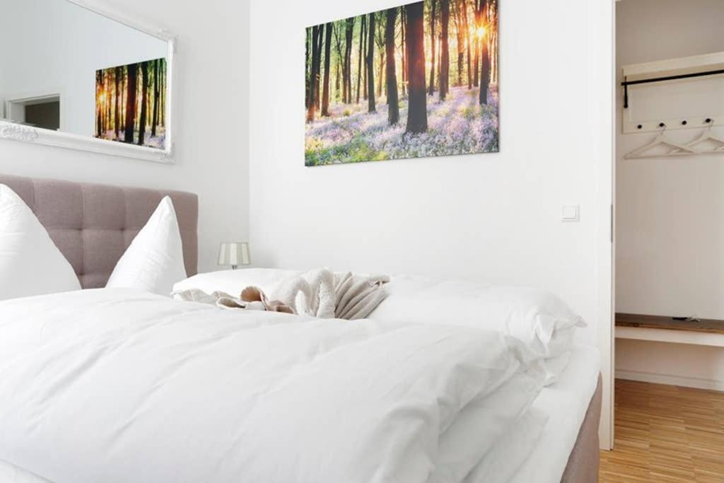 Appartement Sc 06 By Rockchair L Superhost Status L 4 Bedrooms Boxspringbeds 2 Bathrooms Balcony Elevator - Cozy Family & Business Flair Welcomes You! *